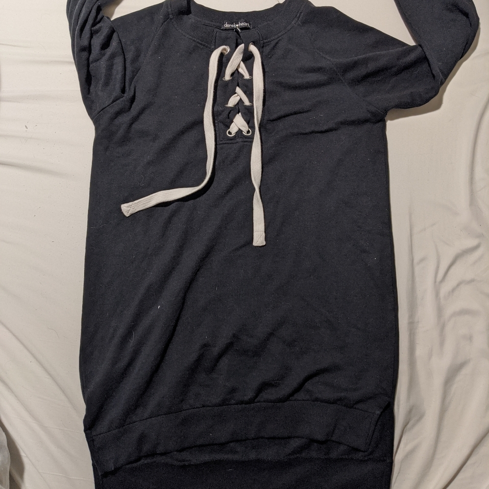 Long sweatshirt